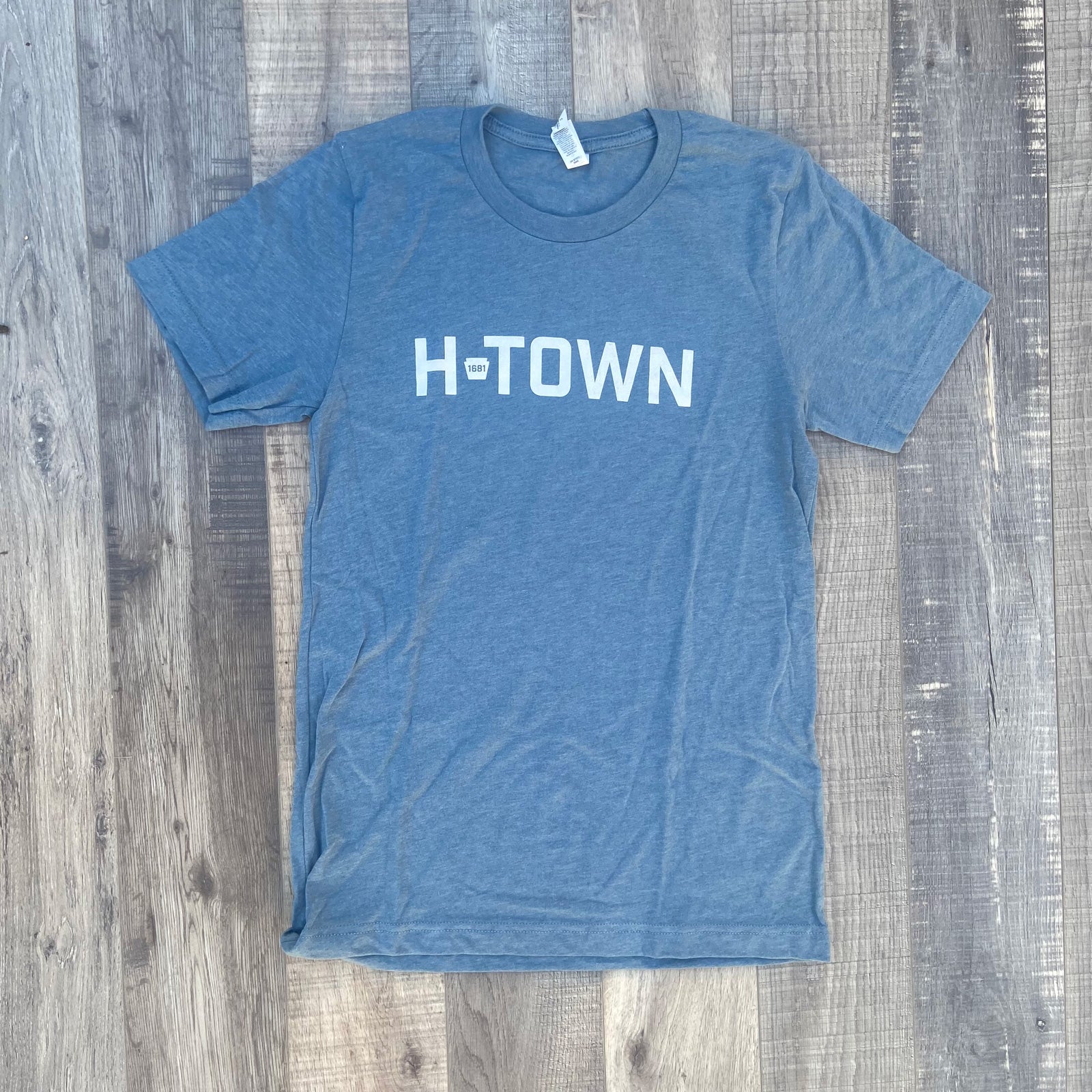 H town tシャツh-town-