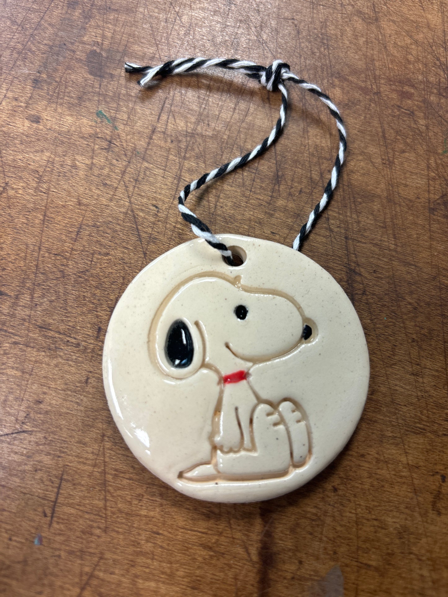 Snoopy Ornament (Sitting)