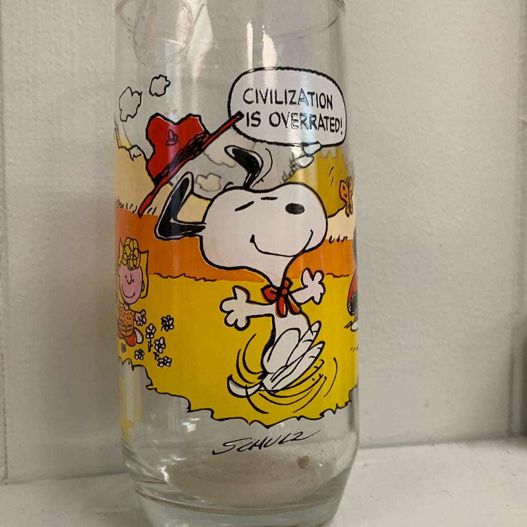 Vintage Snoopy Glass Yellow/Orange