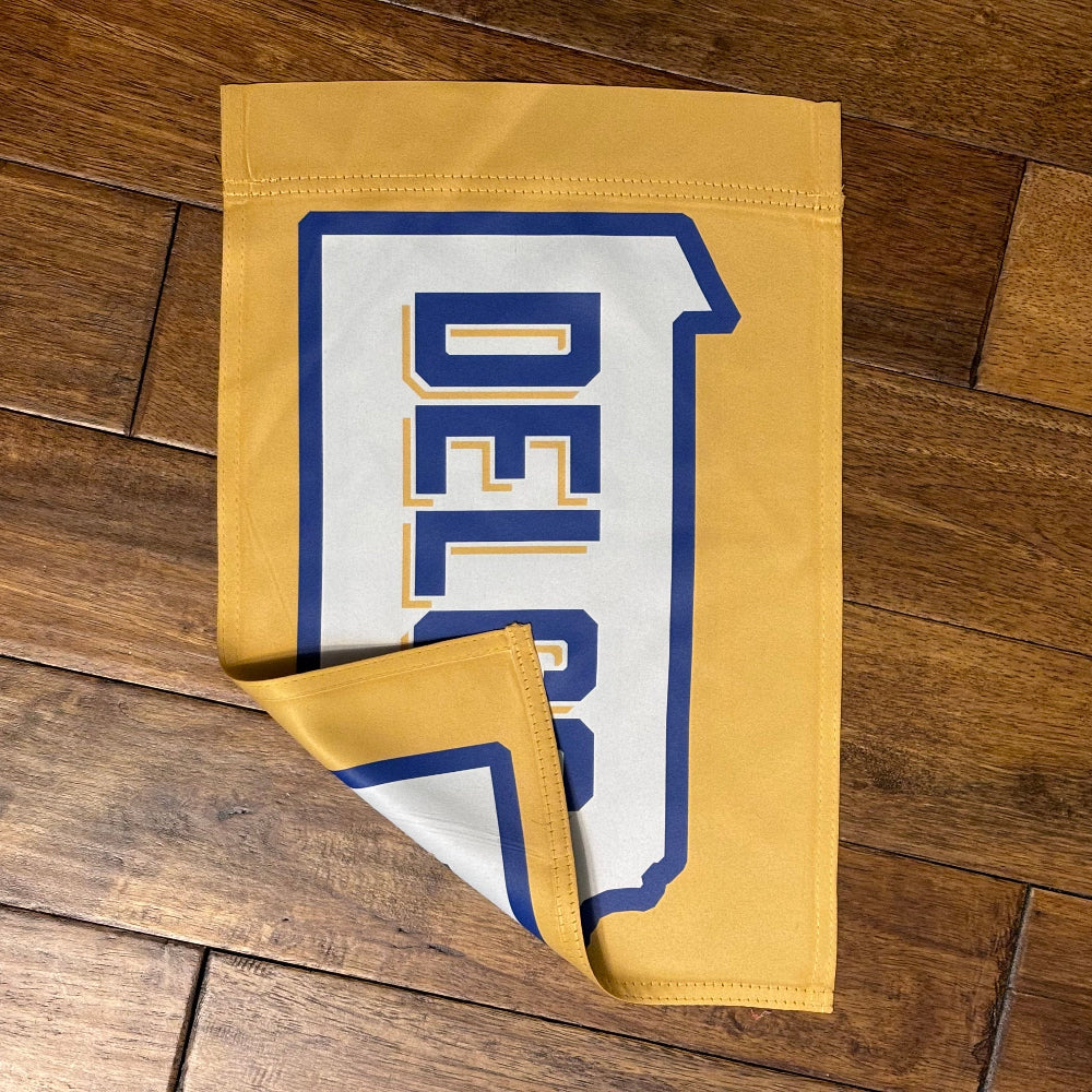 DELCO Cougar Gold Garden Flag