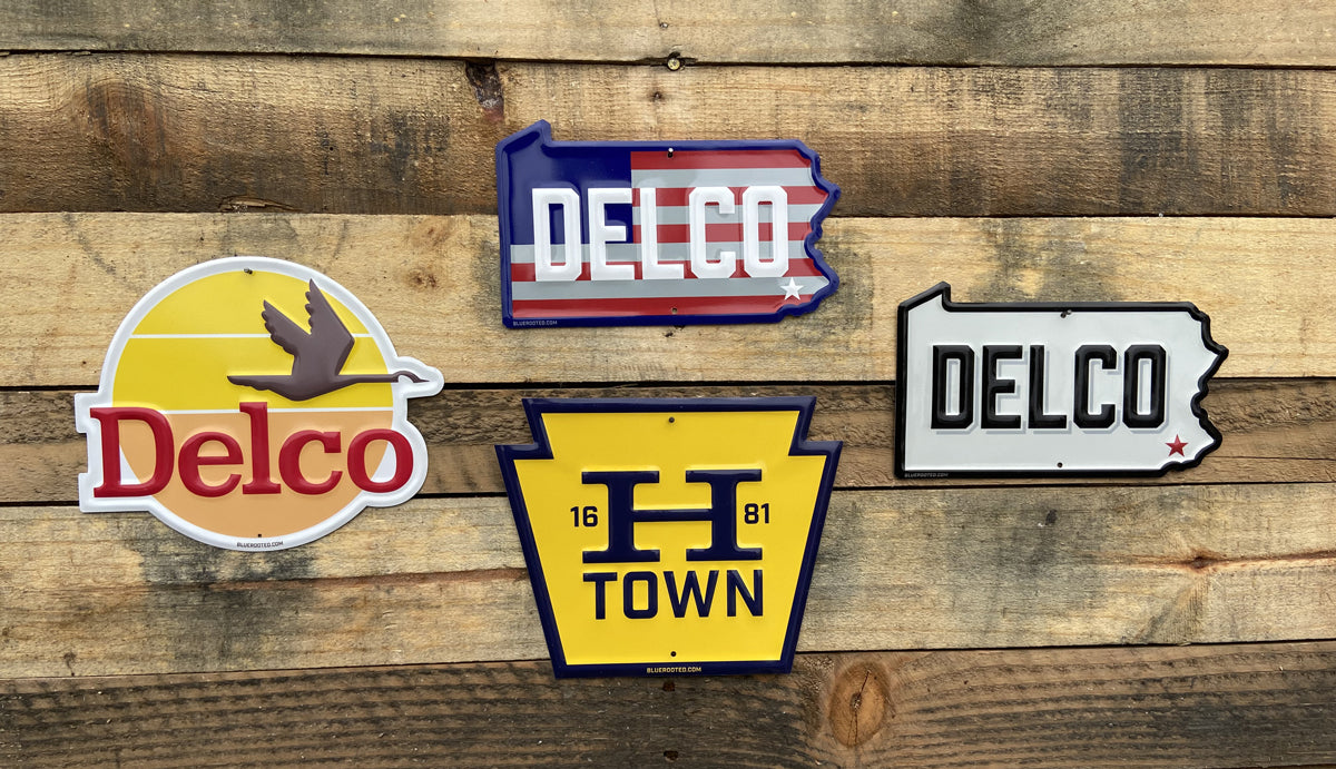 DELCO Stars & Stripes Tin Tacker Small