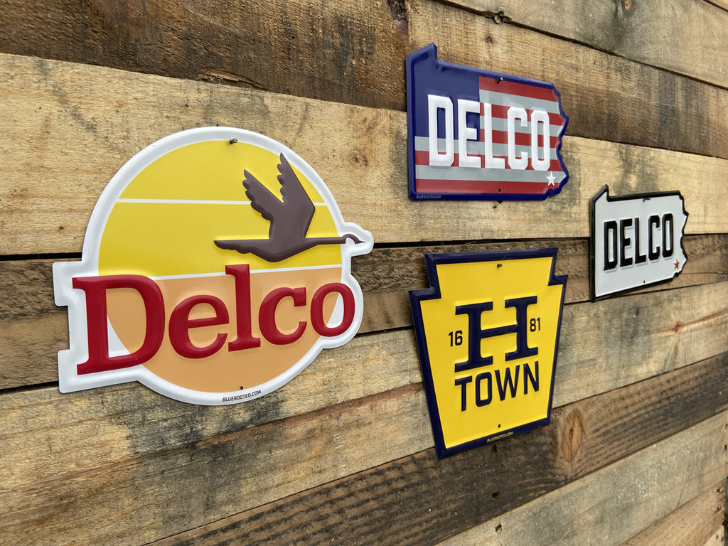 DELCO Stars & Stripes Tin Tacker Small